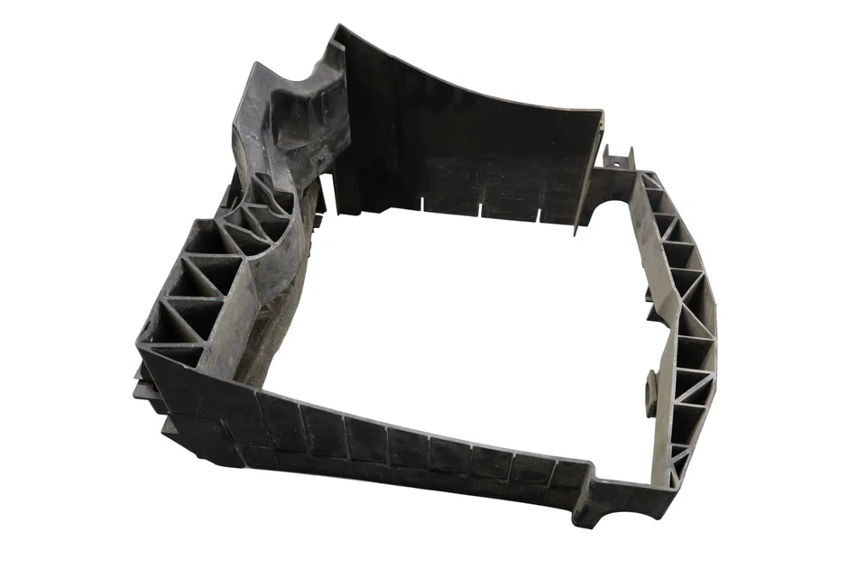 14-22 Land Rover Range Rover Sport Left Radiator Rearward Air Deflector Oem - Image 4 of 4