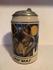  1989 Anheuser Busch Endangered Species GRAY WOLF   Budweiser Beer Stein #00900