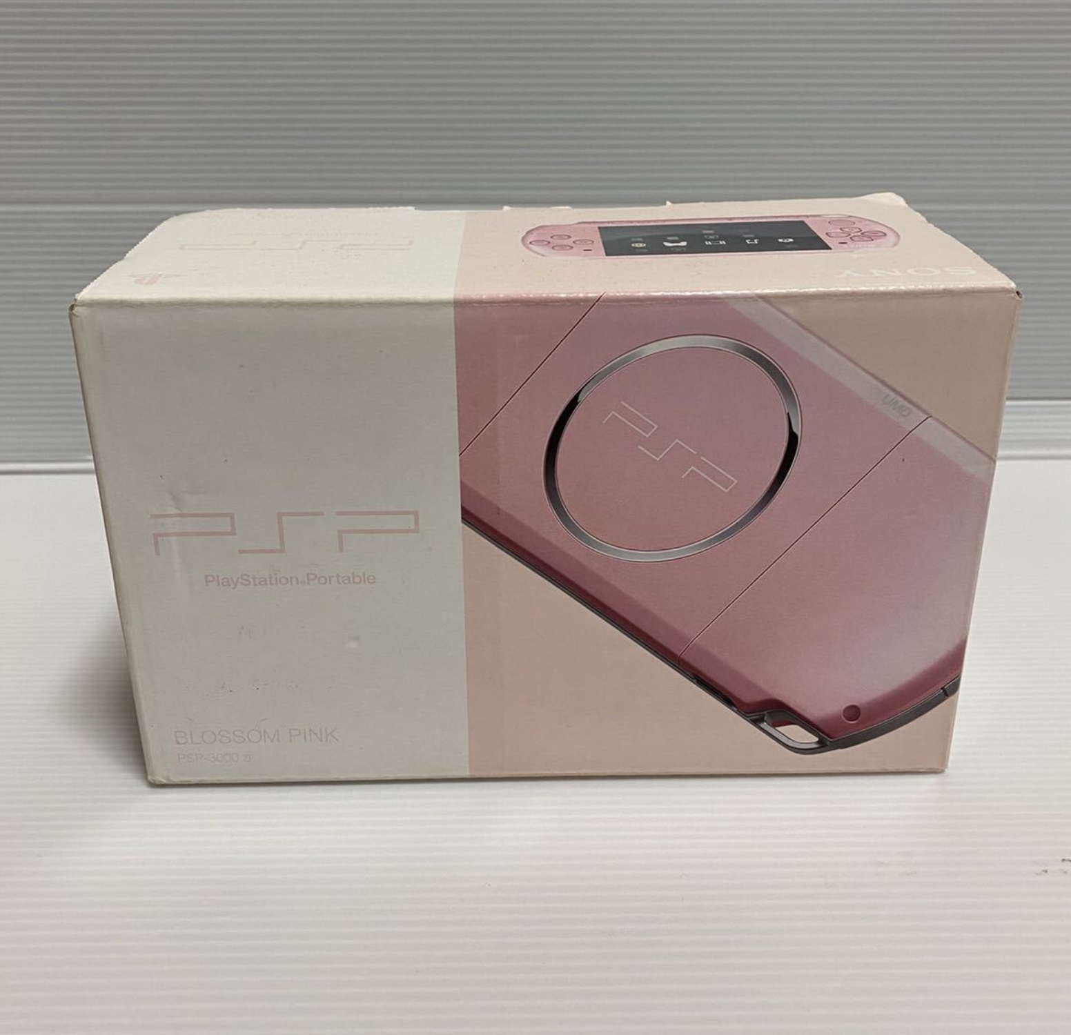 Sony PlayStation Portable PSP-3000 Blossom Pink Game console from 