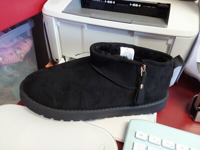Nwt Aspen Womens Boots Black Textile Faux Fur Lining Side Zipper Rubber Sole 9