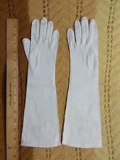 Vintage Crescendoe Ivory White Buttery Soft Ladies Fabric Gloves Size 7 Small