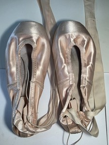 Gaynor Minden Pointe Shoes | eBay