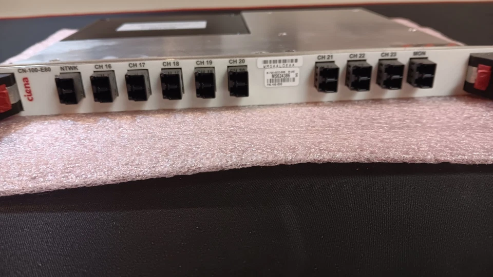 Ciena B-720-0022-005 CN-100-E80 8-CHAN DWDM MODULE WMOAAL0EAA - Image 2 of 4