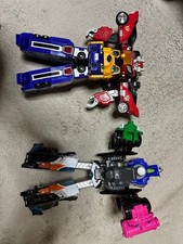 Transforming robot set