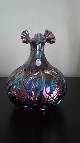 Fenton Amythyst Carnival Glass Swan Cattail Lily Pad Vase Purple Iridescent