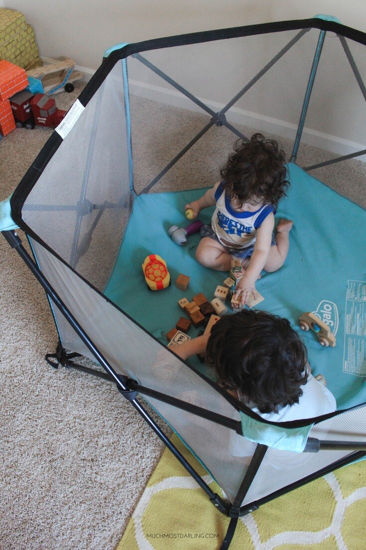 regalo my play portable play yard