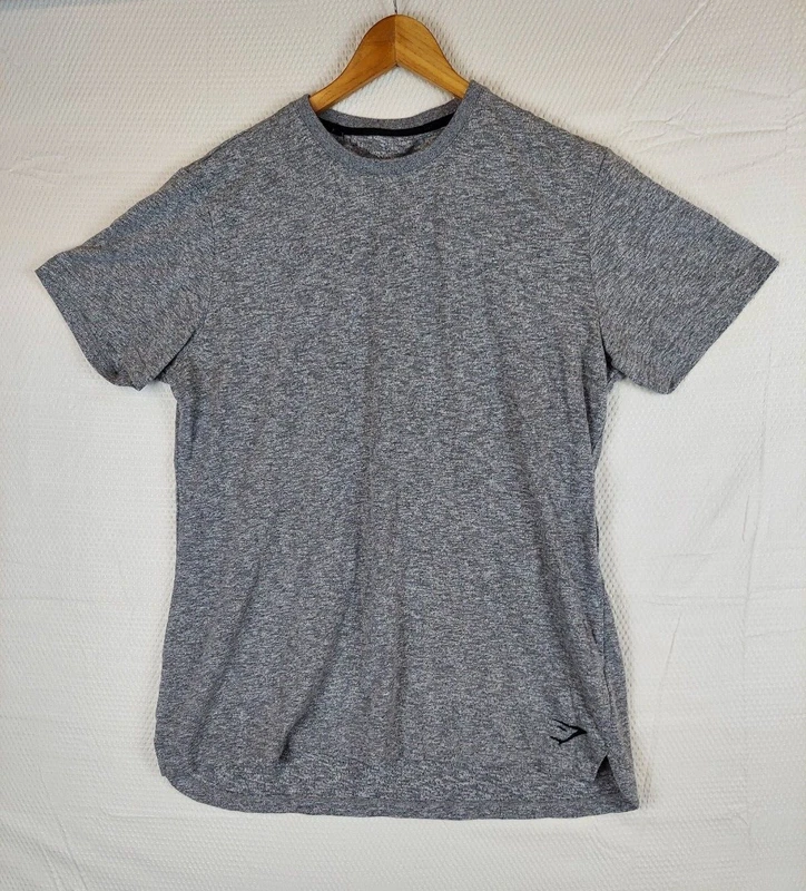 gymshark crew neck athletic logo shirt