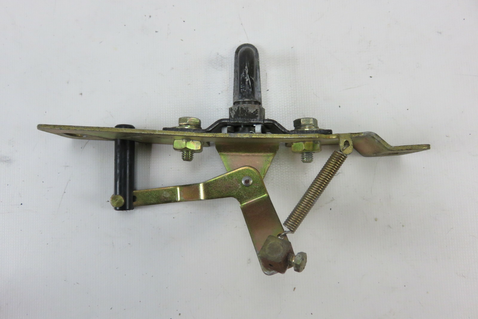 95 Ferrari 456 GT 456GT striker, for trunk latch