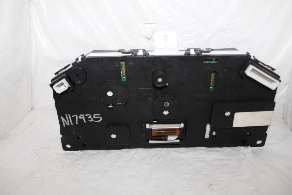 Speedometer Instrument Cluster Dash Panel 2011 & 12 Nissan Maxima 110,036 Miles - image 2 of 4