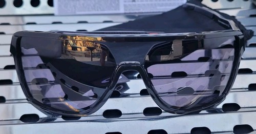 Nuovi occhiali da sole Oakley CASTEL 9147-0163 inchiostro nero con lenti grigie Prizm - Foto 2 di 12