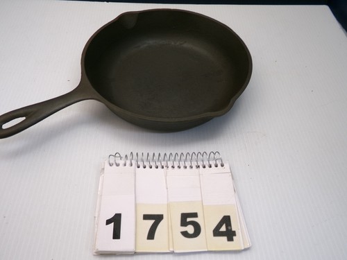 Vintage NO. 5, BRS Cast Iron Skillet Birmingham, 8 1/8" - Picture 12 of 12
