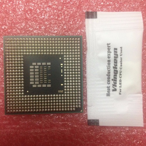 Intel Core 2 Duo T9400 2,53 GHz 1066 MHz socket dual-core P processore CPU mobile - Foto 2 di 2