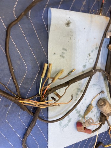 1982 Kawasaki Klt 250 Main Engine Wiring Harness Starter Motor 105 - Picture 10 of 19