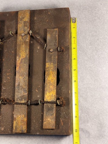 Antik/Vintage Holz/Metall handgefertigtes Instrument Xylophon schöner Klang - muss gereinigt werden - Bild 11 von 11