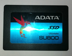 ADATA SU800 256GB 2,5 Zoll SATA III Interne SSD