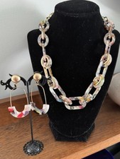 LOFT CONFETTI ACRYLIC CHAIN NECKLACE AND MATC...
