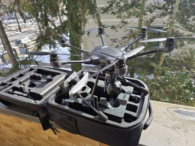 Yuneec Typhoon H Hexacopter | CGO3+ 4K |  ST16 | viel Zubehör | flugfertig