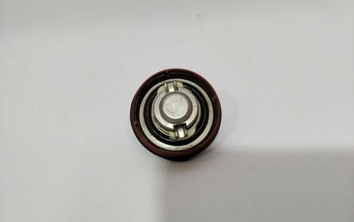 A2204700705 Tapon Combustible para MERCEDES-BENZ CLS (BM 219) * 1823175 - Imagen 2 de 2