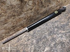 MERCEDES-BENZ A W176 Stoßdämpfer hinten links A1763200531 1.60 Petrol 34670208