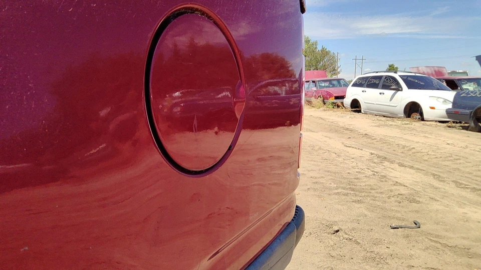 Ford Explorer 1994 puerta del tanque de combustible con bisagra tapa de gasolina OEM relleno rojo Foto 2 de 4