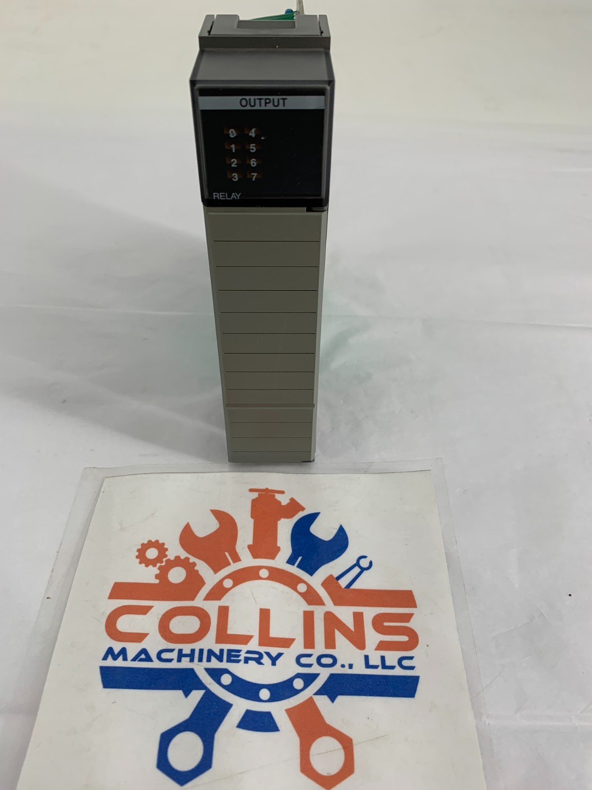 Allen-Bradley 1746-OW8 8-Channel Digital Relay Output Module Ser A SLC 500 PLC
