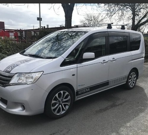 Calcomanías de vinilo para capó y rayas laterales de carreras Nissan Serena - Imagen 2 de 4