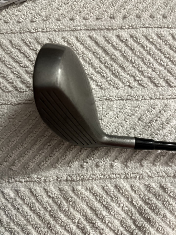 Adams Tight Lies Fairway Wood T 19 s, Strong 5 Graphite Shaft