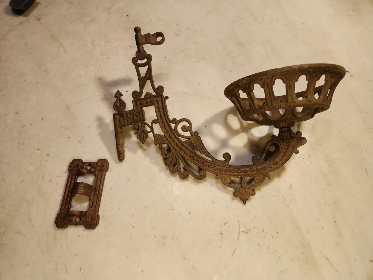 Antique B H Cast Iron Victorian Wall Bracket Kerosene Lamp