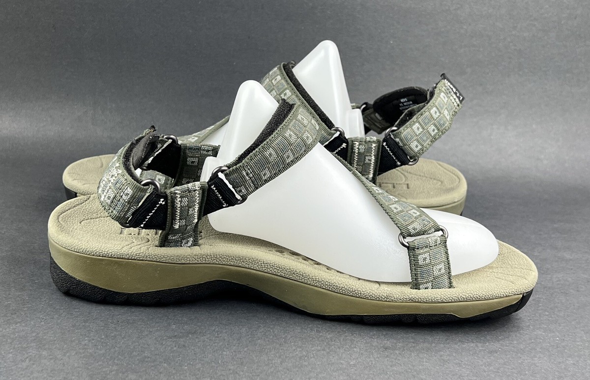 L L Bean Fisherman Sandals Mens 11 Beach Fish Hike Walk Gray Outdoors Athleisure L.L. Bean Strappy Sandals Athletic Men 11 Fisherman Style  main image 3