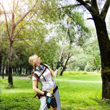 Garden Cutter Cordless Electric Branch Scissors Pruning Shear Pruner 16.8V