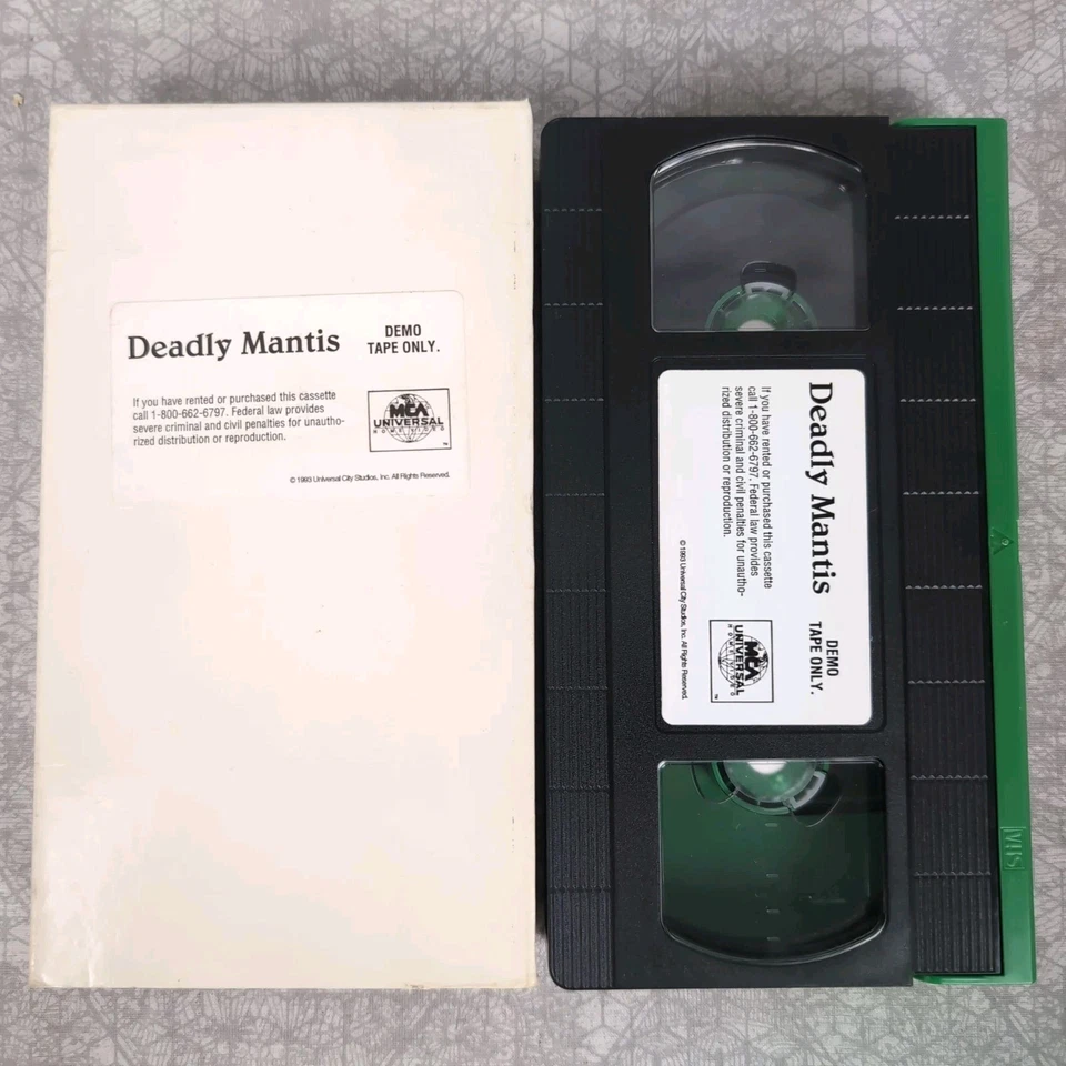 Universal Monsters MCA Horror DEMO Promo VHS Tape Lot Mole People Deadly Mantis - Image 3 of 4