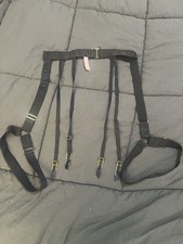 Victoria  s Secret Garter Belt With Thigh Straps Black Size Extra Small NWT