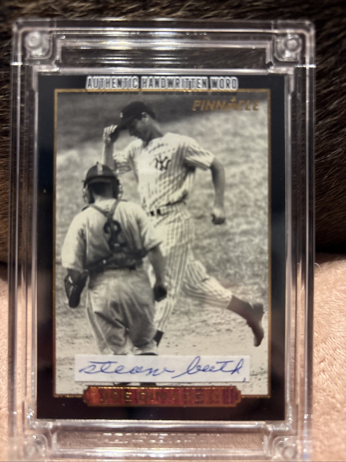 Joe Dimaggio 1993 Pinnacle CardNo. 45 With Hand-written Word Sportscard.com