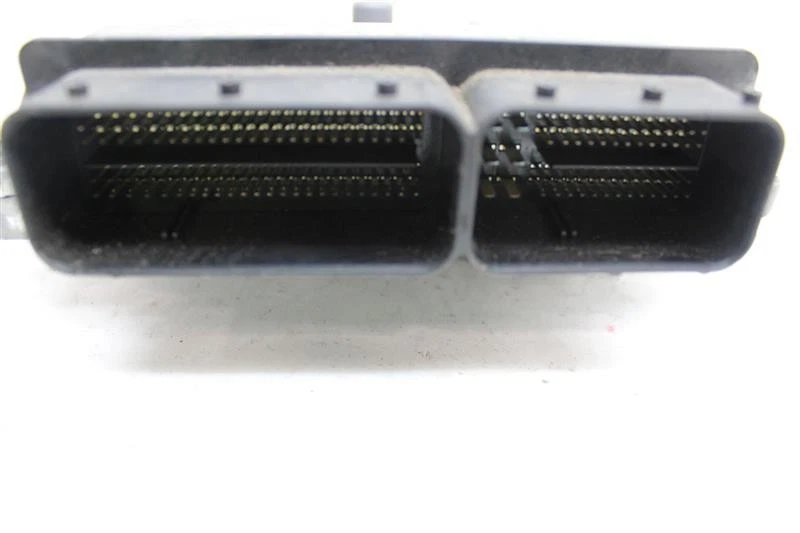 ORDENADOR ECU ECM VOLVO XC90 2005 05 2006 06 07 08 09 10 8 cilindros 1034073 Foto 2 de 4