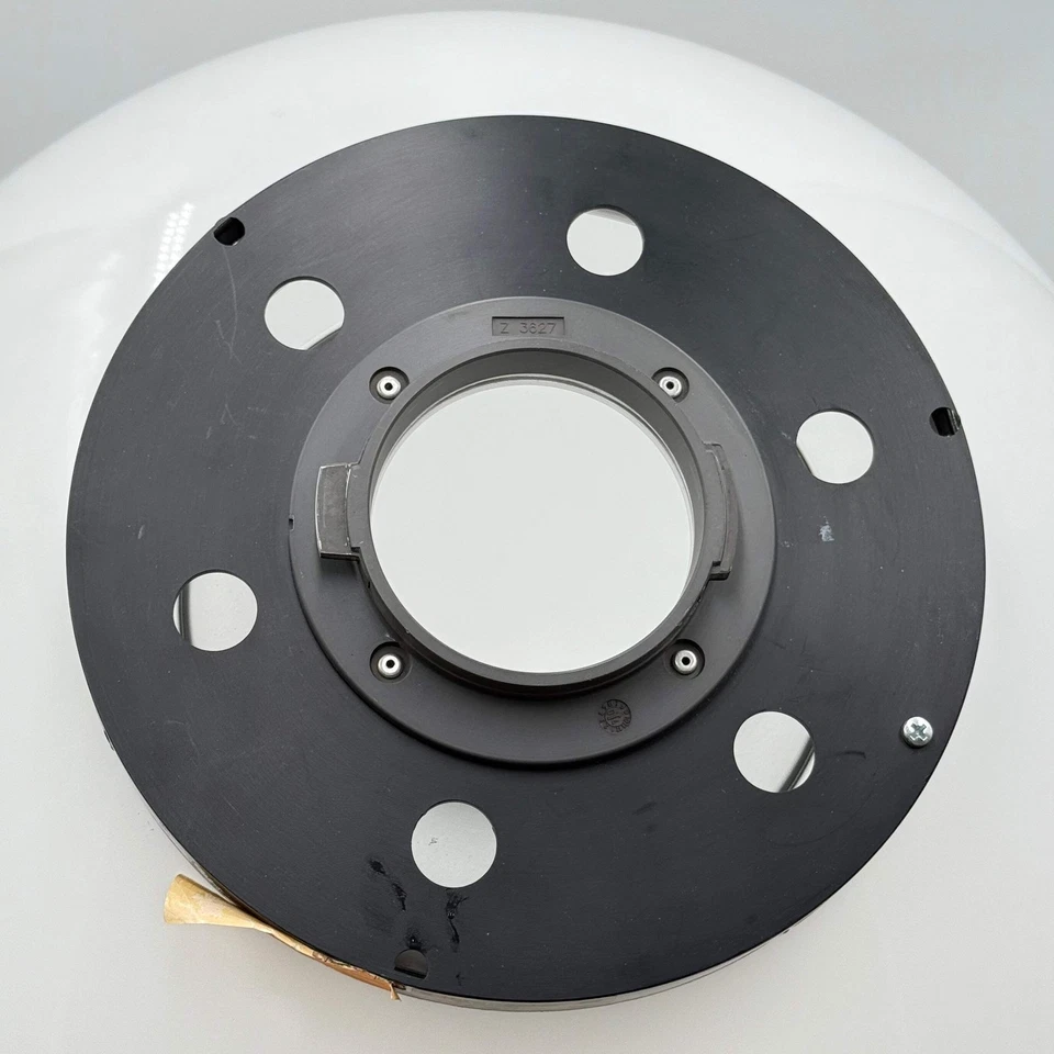 BRONCOLOR Balloon Attachment for Broncolor Lamps Spherical Light Diffuser - Image 3 of 3