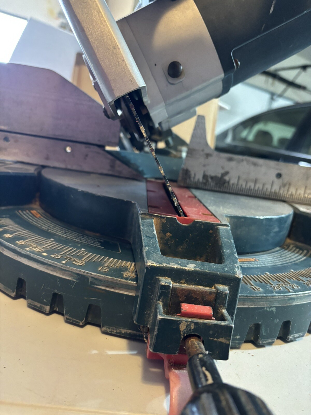 Bosch 12 In. Compound Miter Saw Model 3912 eBay