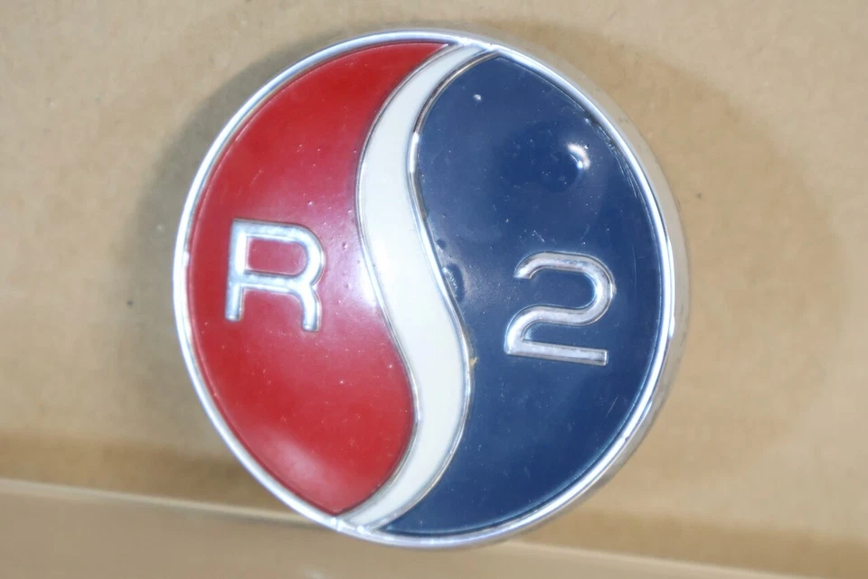 Emblema de parrilla Studebaker 1964 R2 para Lark Daytona Commander Challenger om Foto 2 de 4