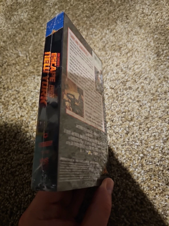 ESCAPE FROM NEW YORK- VHS MGM Movie Time SEALED  - Image 2 of 4