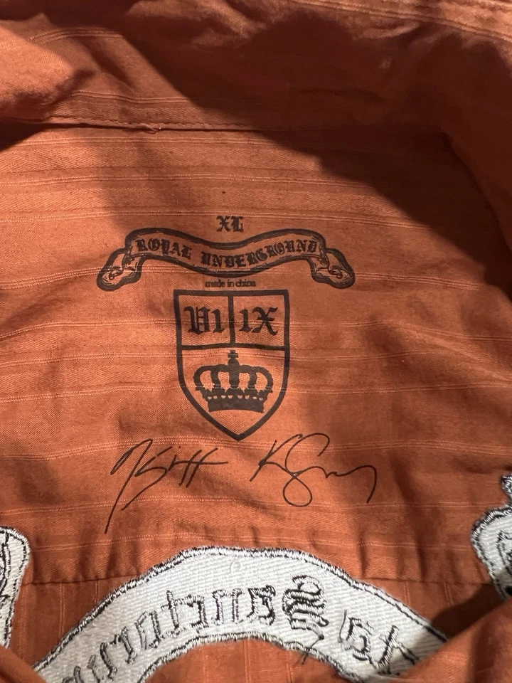 Camisa Royal Underground Abotonada Para Hombre XL Arcilla/Naranja Quemado Roca Gótica Foto 4 de 4