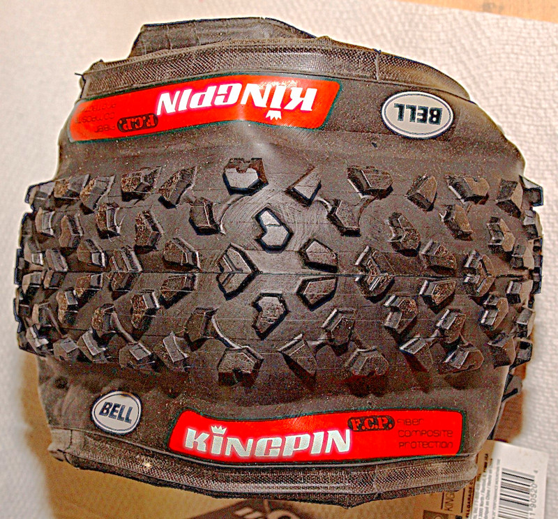 NEW Bell KINGPIN 26" x 2.25" Folding Mountain Bike MTB TIRE Performance Series