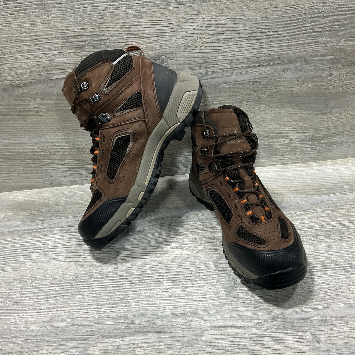 Vasque 7480 Breeze Mid Gore-Tex GTX Leather Hiking Trail Hiker Mens Boots Size 9 Vasque Breeze LT Mid GTX Hiking Boot Review | Switchback Travel main image 2