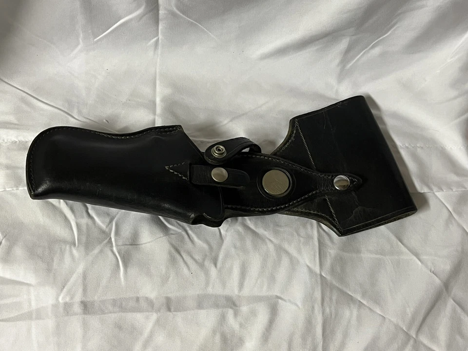 Coldre de pistola Bucheimer Colt Police B7A-64 - Imagem 4 de 4