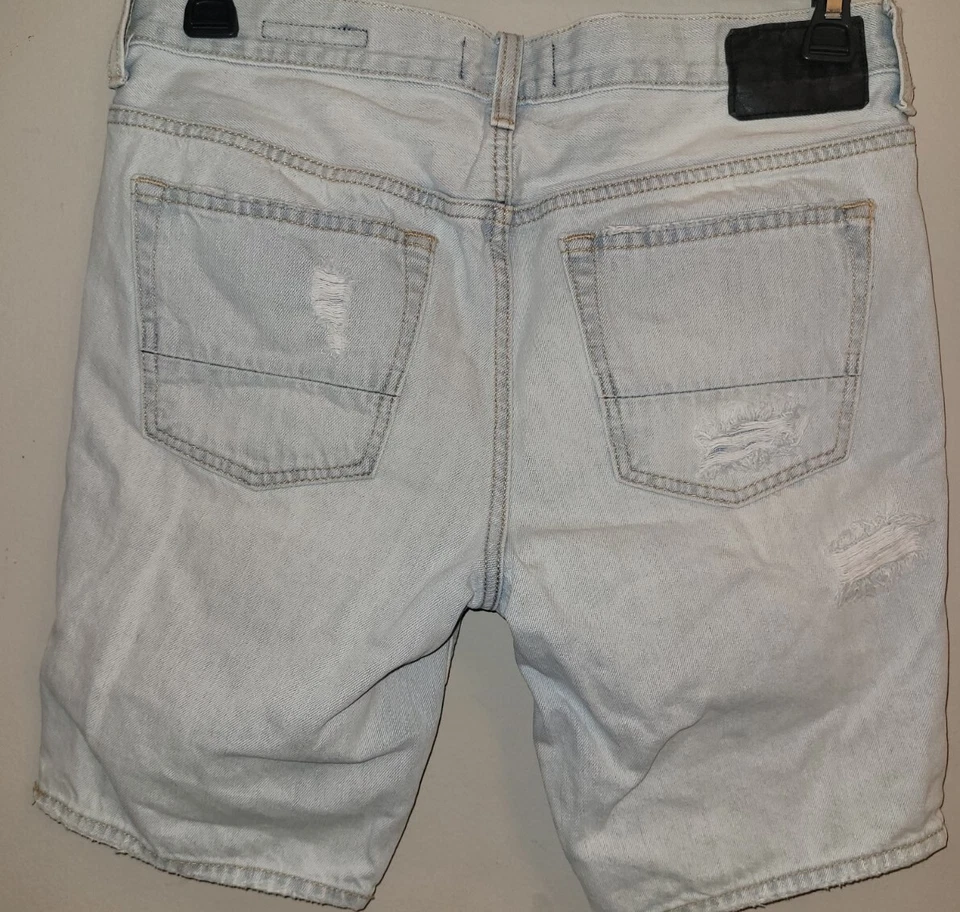 Mens Pacsun Jean Shorts Size 31W Light Blue Denim Distressed Slim Bermuda  - Image 4 of 4