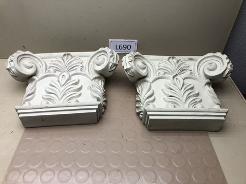 Vintage Corinthian Theme Anthemion Corbels Wall Sconce Art Pair - Picture 8 of 15