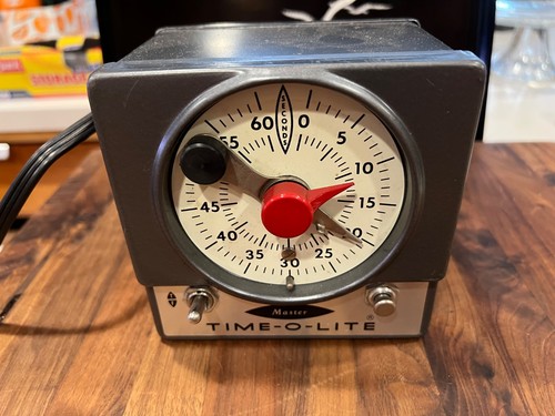 Time-O-Lite M-72 Darkroom Timer 60 Sec ITC 120V Tested Working Vintage NICE!!!