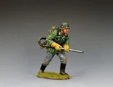 KING & COUNTRY WW2 GERMAN ARMY WH118 GERMAN WEHRMACHT PIONEER WITH FLAME THROWER