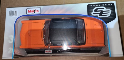 MAISTO 1:18 Scale - 1965 Pontiac GTO American Muscle Car - Orange - Brand New - Picture 5 of 11