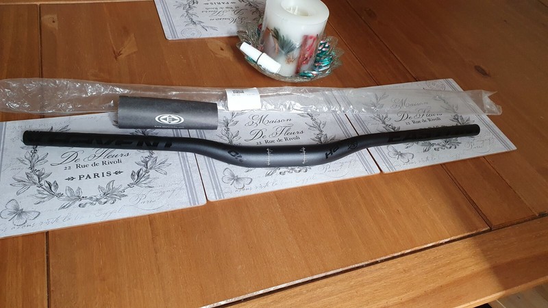 Easton Haven 35 Aluminium Riser Handlebar 20mm 750mm 35mm RRP: £69.99