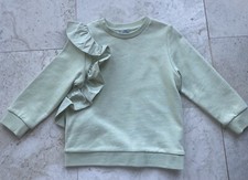 NEW w/o tag Cos Light Green Sweater Girls Size 4-6 Years Old