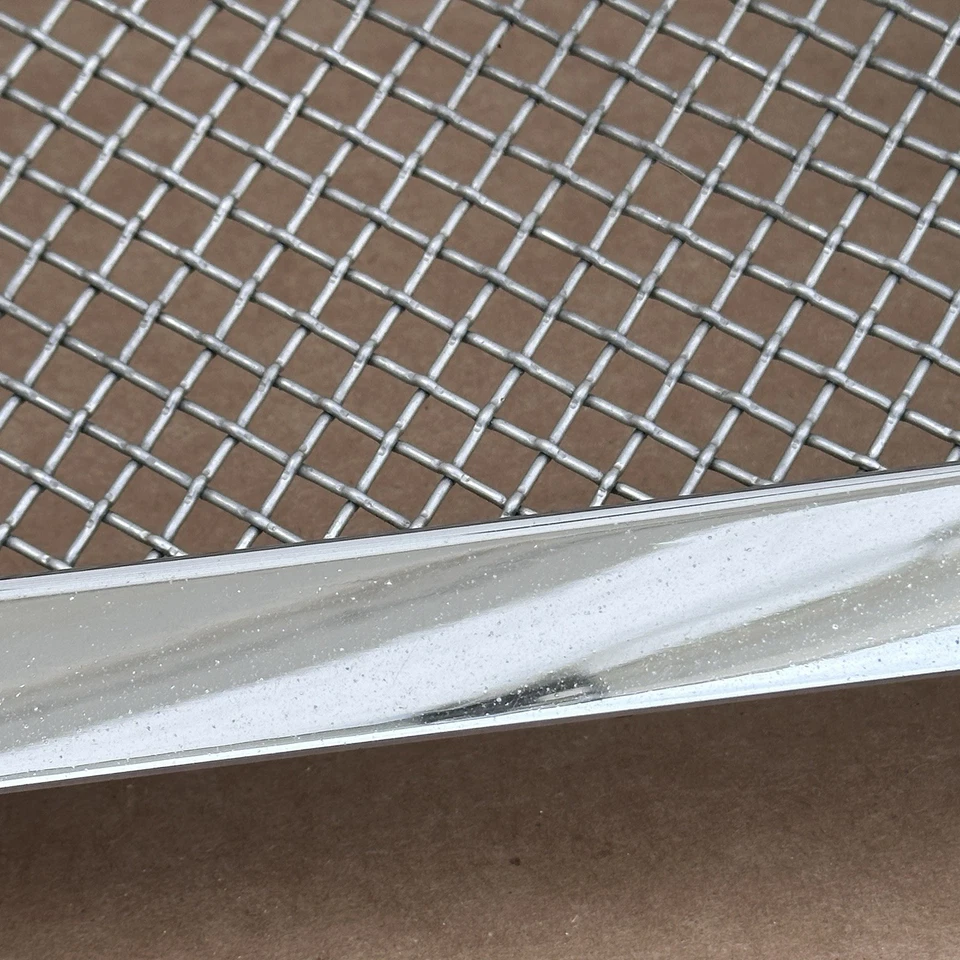 Cadillac STS E&G Classics 2005-2007 rejilla delantera superior de malla metal cromado Foto 4 de 4